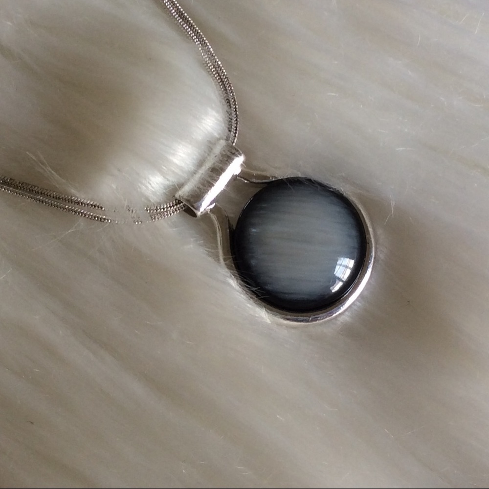 Necklace - Picture 2 of 4